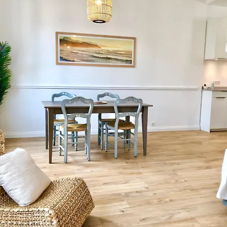 Hyper-centre-plage - 46m2 - 2 Pieces - Renove 2023 *