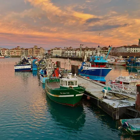 Hyper-centre-plage - 46m2 - 2 Pieces - Renove 2023 Lägenhet