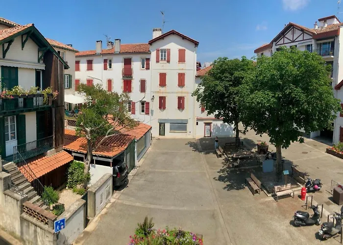 Lägenhet Hyper-centre-plage - 46m2 - 2 Pieces - Renove 2023 *