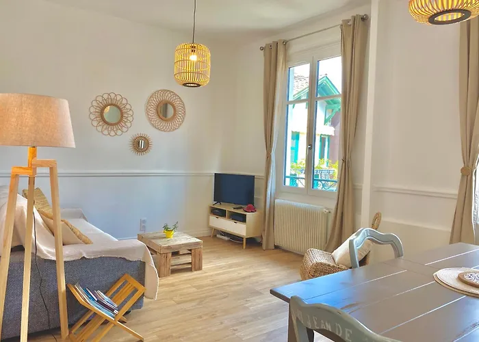 Lägenhet Hyper-centre-plage - 46m2 - 2 Pieces - Renove 2023 *